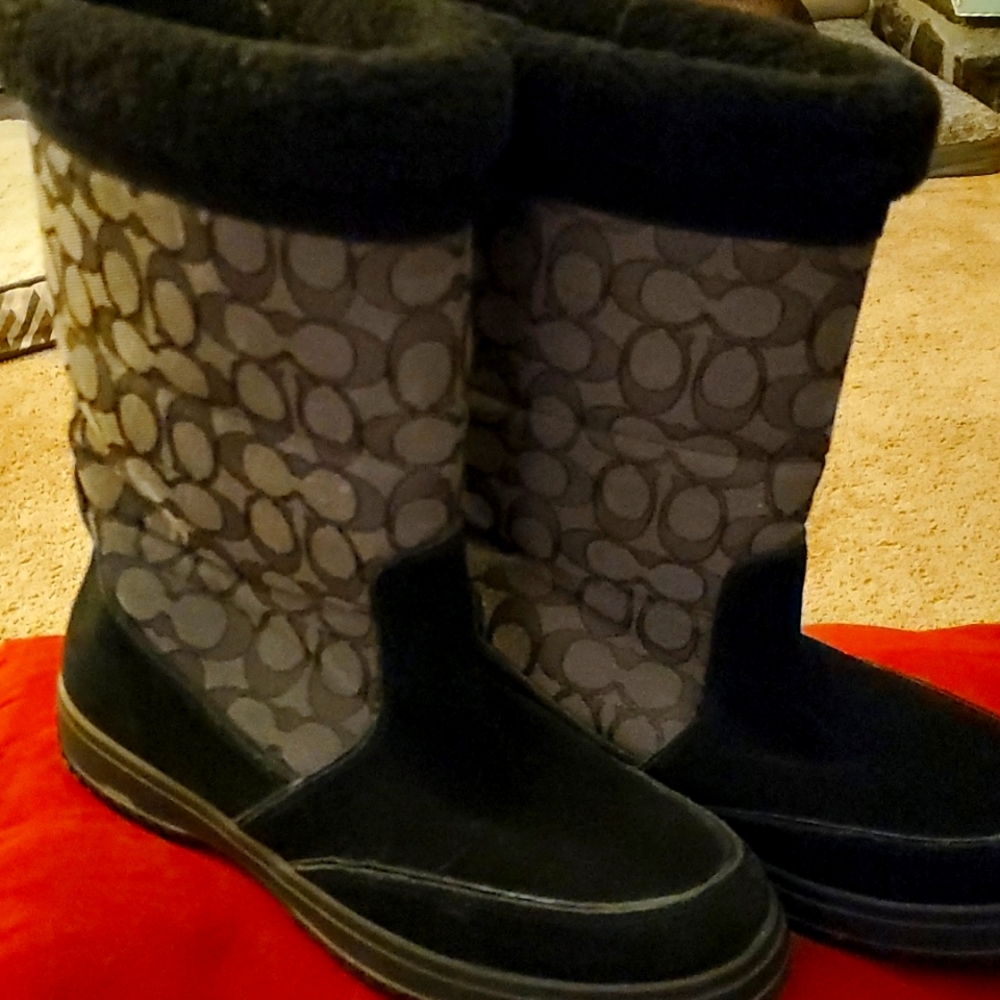Coach winter boots